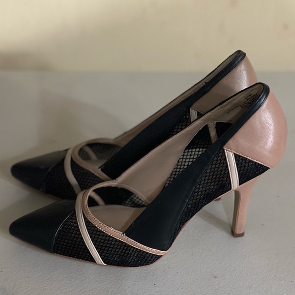 Nine West Gianno Pump Heels - Picture 5 of 6